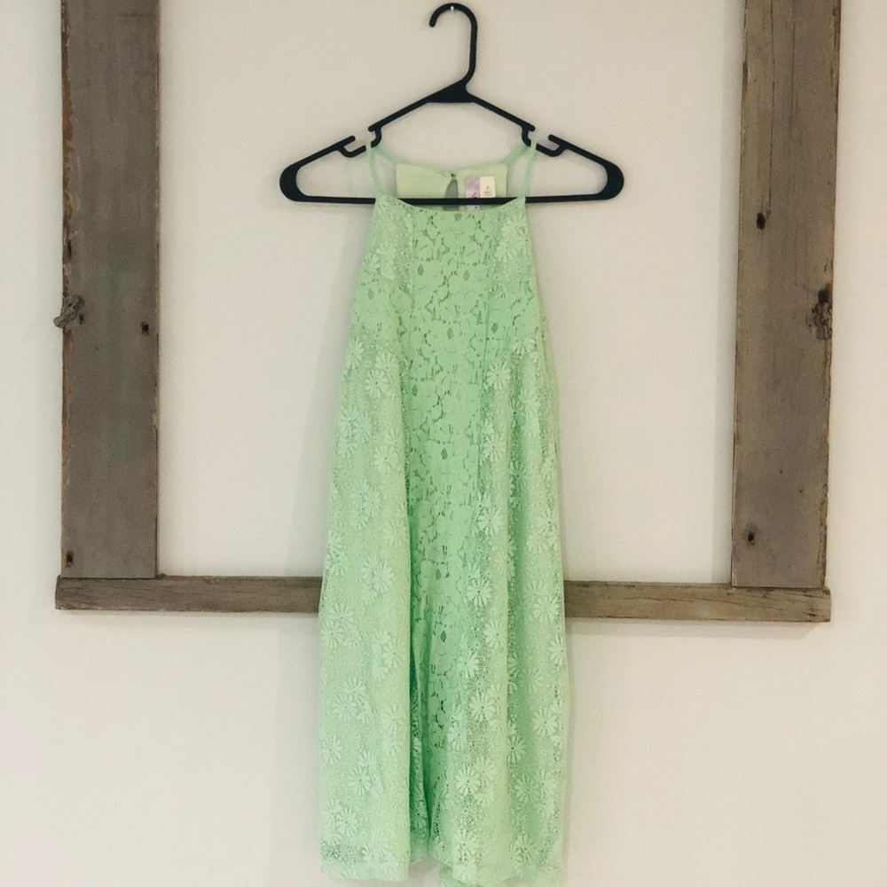 Alya Lace Dress